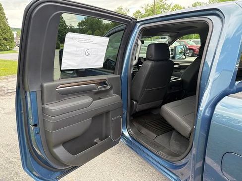 New 2026 Chevrolet Silverado 2500 LT w/ Trail Boss Package AWD/4WD image 17
