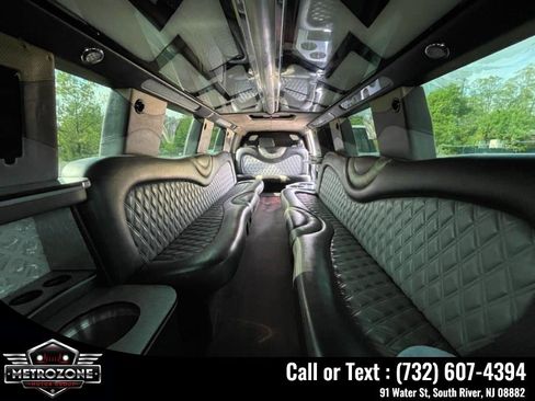 Used 2016 Cadillac Escalade 2WD image 22