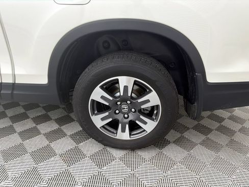 Used 2019 Honda Ridgeline RTL-E image 21