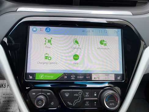 Used 2020 Chevrolet Bolt LT FWD image 26