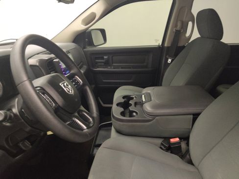 Used 2016 RAM 1500 Express w/ Black Ram 1500 Express Group image 17