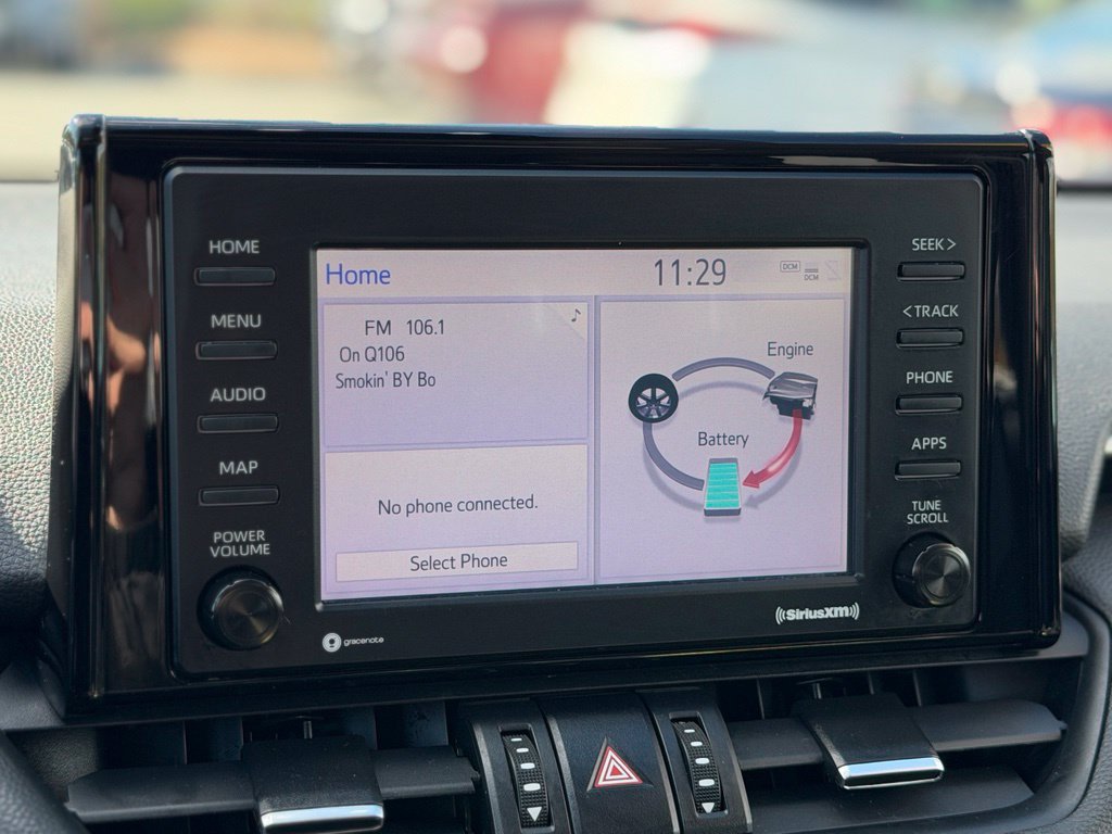 Used 2021 Toyota RAV4 XLE Premium AWD/4WD image 15