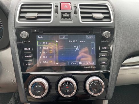 Used 2017 Subaru Forester 2.5i Limited w/ Popular Package #1 AWD/4WD image 24