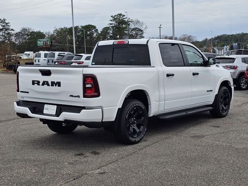 New 2025 RAM 1500 Big Horn w/ Night Edition image 7