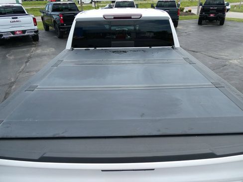 Certified 2019 Chevrolet Silverado 1500 LTZ w/ LTZ Plus Package AWD/4WD image 17