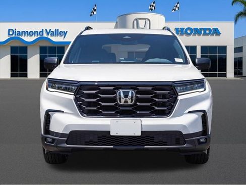 New 2025 Honda Pilot Sport image 6