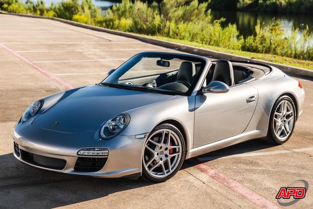 Used 2009 Porsche 911 Carrera S RWD image 3