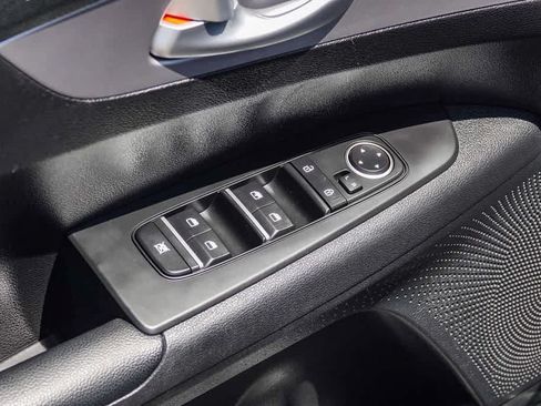 Certified 2023 Kia Forte LXS FWD image 20