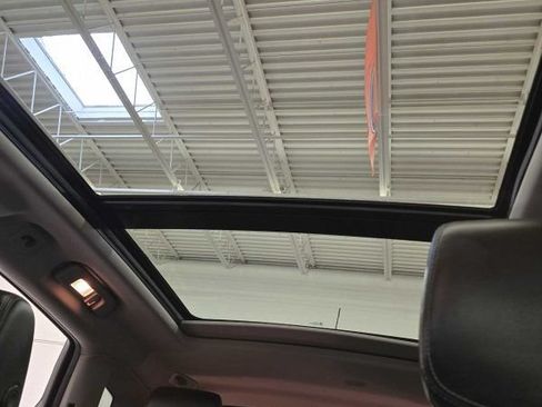Used 2016 Cadillac SRX Luxury AWD/4WD image 11