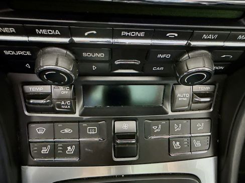 Used 2015 Porsche 911 Turbo image 16