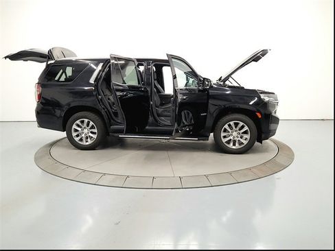 Used 2023 Chevrolet Tahoe Premier image 17