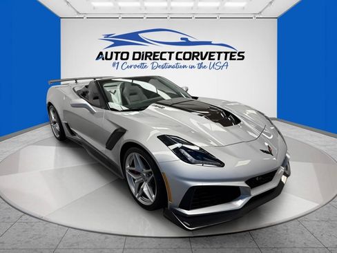 Used 2019 Chevrolet Corvette ZR1 RWD image 5
