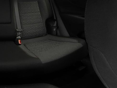 Certified 2024 Chevrolet Equinox LT w/ LPO, Cargo Package FWD image 14