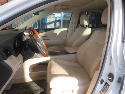 Used 2010 Lexus RX 350 2WD image 15