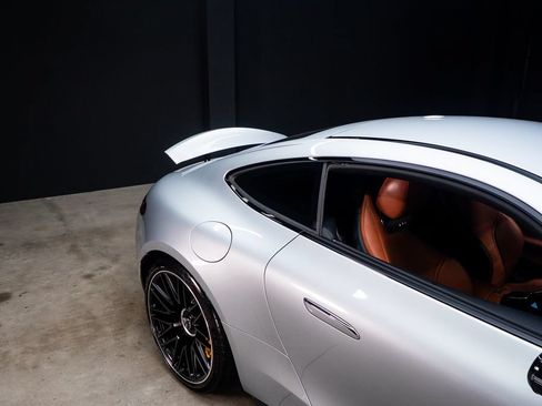 Used 2025 Mercedes-Benz AMG GT 55 image 20
