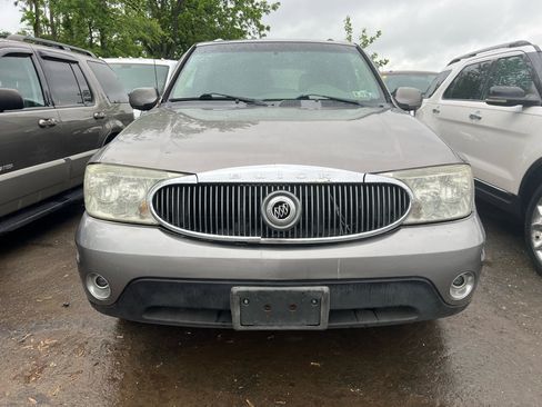 Used 2006 Buick Rainier CXL image 2