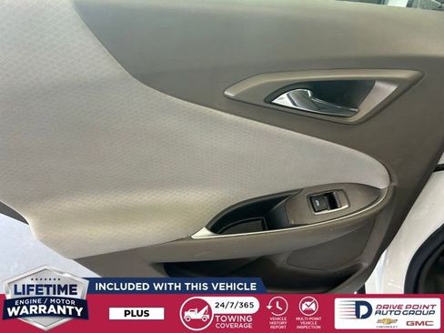 Used 2024 Chevrolet Malibu LT image 30