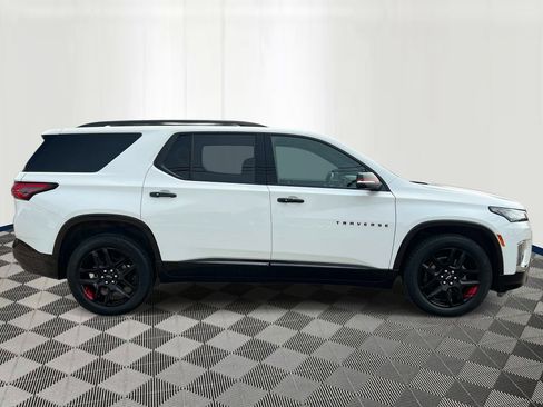 Used 2023 Chevrolet Traverse Premier w/ Redline Edition AWD/4WD image 6