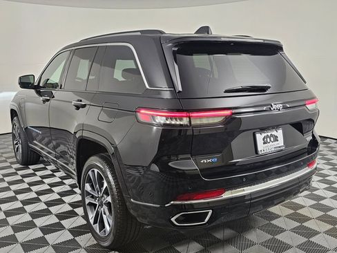 Used 2022 Jeep Grand Cherokee Overland AWD/4WD image 5