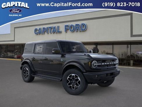 New 2025 Ford Bronco Outer Banks image 7