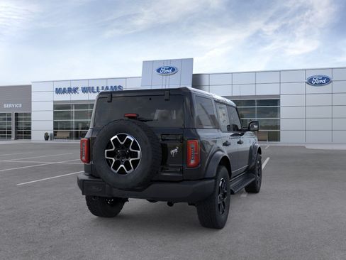 New 2026 Ford Bronco Outer Banks AWD/4WD image 8