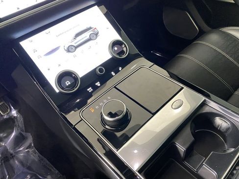 Used 2020 Land Rover Range Rover Velar R-Dynamic HSE image 22