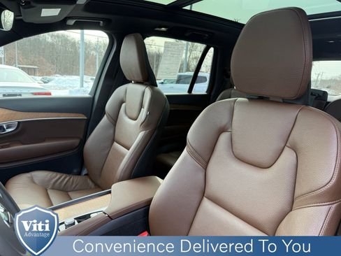 Certified 2023 Volvo XC90 B6 Plus image 18