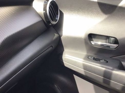 Used 2024 Nissan Kicks SV image 24