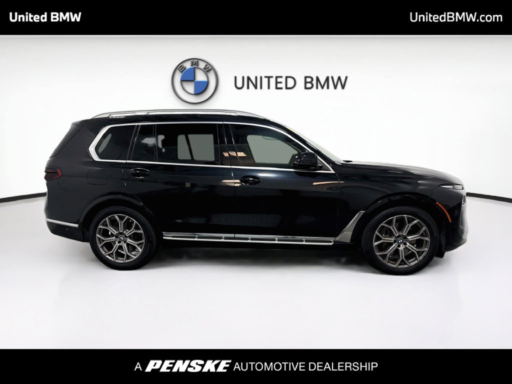 Used 2023 BMW X7 xDrive40i w/ Executive Package AWD/4WD image 4
