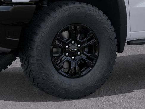 New 2026 Chevrolet Silverado 1500 ZR2 AWD/4WD image 9