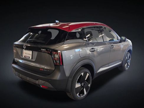 New 2026 Nissan Kicks SR w/ SR Premium Package AWD/4WD image 7