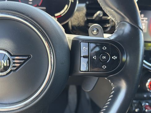 Used 2024 MINI Cooper S FWD image 30