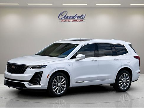 Certified 2023 Cadillac XT6 Premium Luxury w/ Platinum Package AWD/4WD image 8