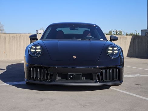 Certified 2025 Porsche 911 Carrera GTS image 11