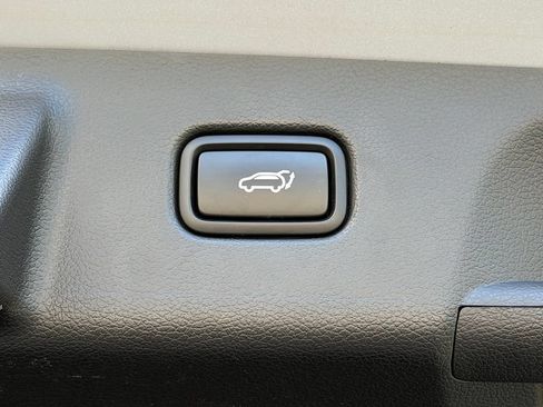 Used 2025 Hyundai Palisade SEL FWD image 30