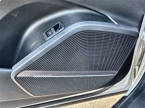 Used 2022 Audi Q5 2.0T Premium Plus w/ Premium Plus Package image 33