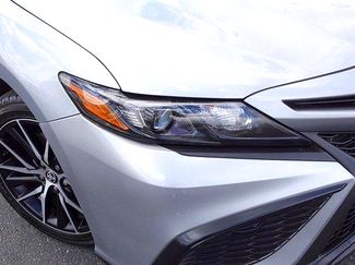 Used 2023 Toyota Camry SE FWD video 2