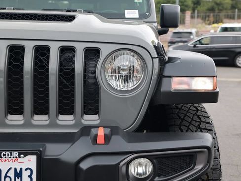 Used 2022 Jeep Gladiator Mojave w/ Cold Weather Group AWD/4WD image 5