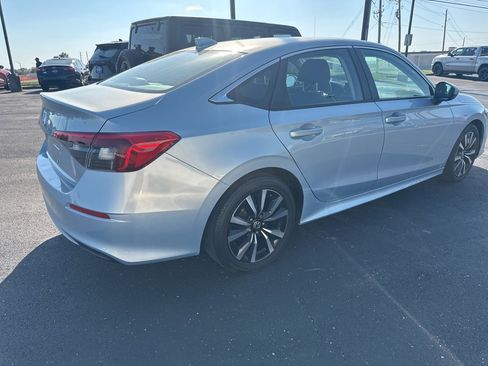 Used 2022 Honda Civic EX image 21