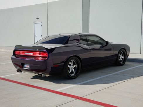 Used 2013 Dodge Challenger R/T Plus RWD image 7