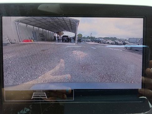 Used 2023 Chevrolet Malibu LT FWD image 27