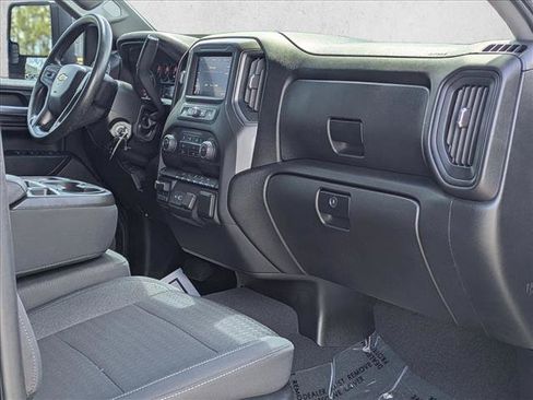 Used 2022 Chevrolet Silverado 2500 Custom w/ Custom Convenience Package RWD image 20