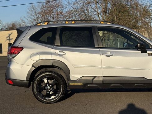 Used 2022 Subaru Forester Wilderness AWD/4WD image 9