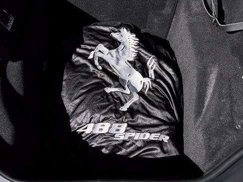 Used 2018 Ferrari 488 Spider image 19