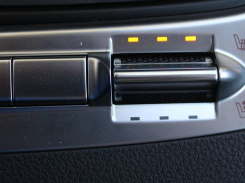 New 2027 Kia Carnival SX w/ Dark Edition Package FWD image 47