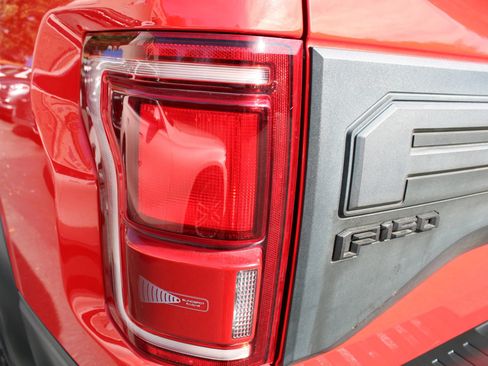 Used 2020 Ford F150 Raptor w/ Equipment Group 802A Luxury AWD/4WD image 26