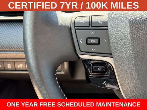 Used 2025 Toyota Camry SE FWD image 24