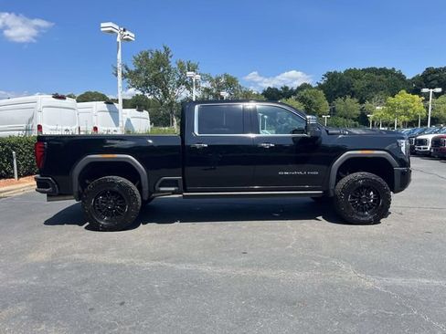 Used 2024 GMC Sierra 2500 Denali Ultimate AWD/4WD image 31