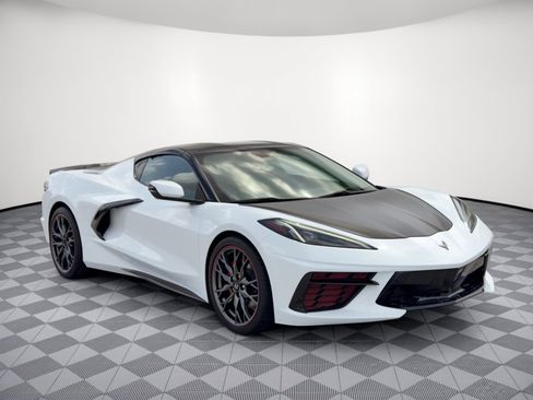 Used 2024 Chevrolet Corvette Stingray Coupe w/ 1LT RWD image 7