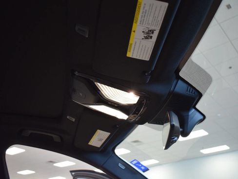 Used 2017 BMW 530i image 34